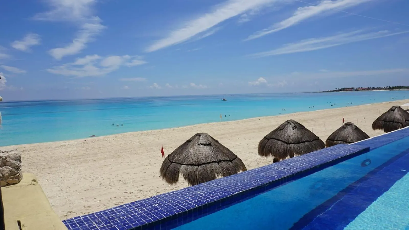 Cancun Plaza By Andiani Travel Apartment