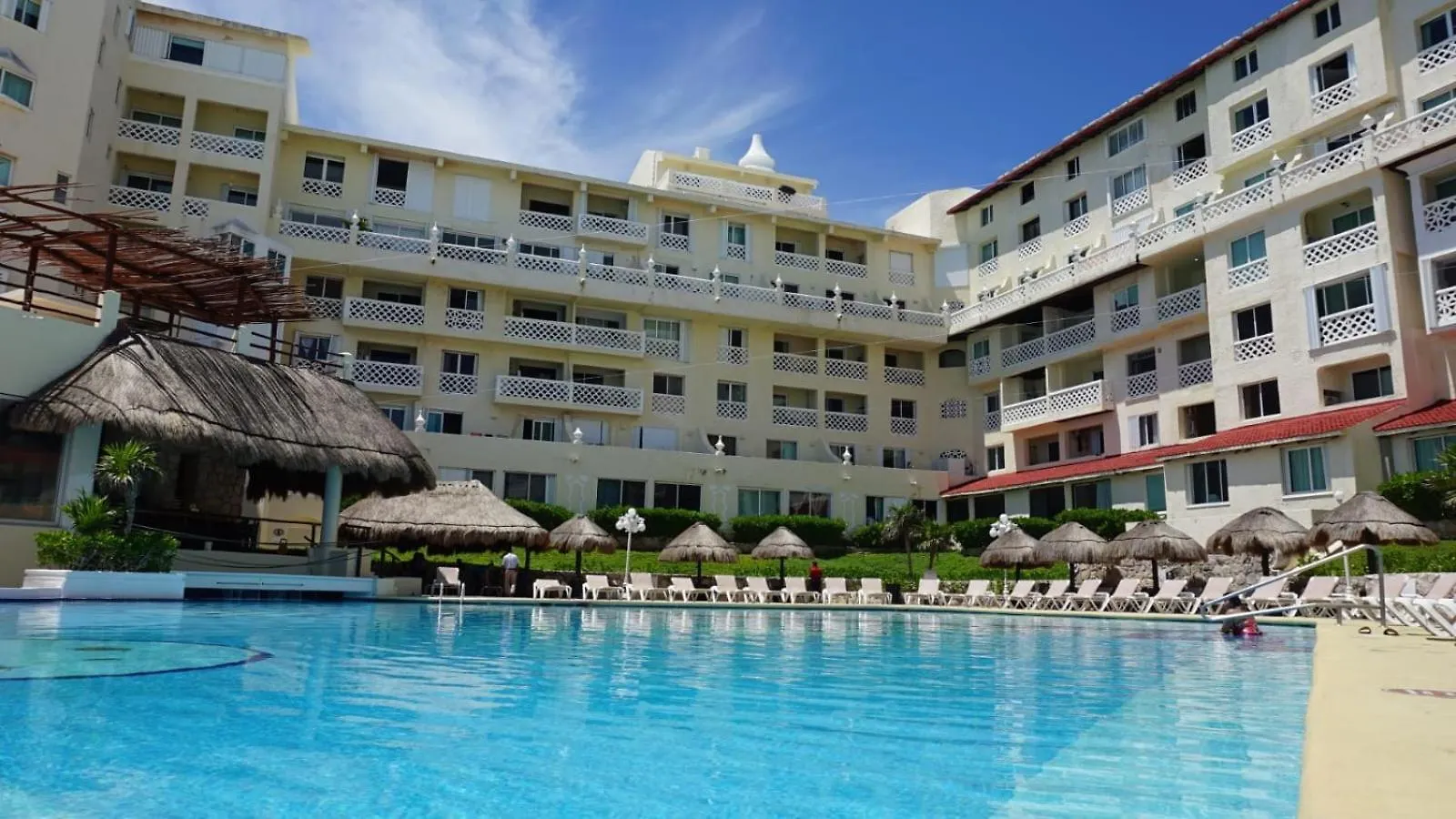 Cancun Plaza By Andiani Travel Apartment